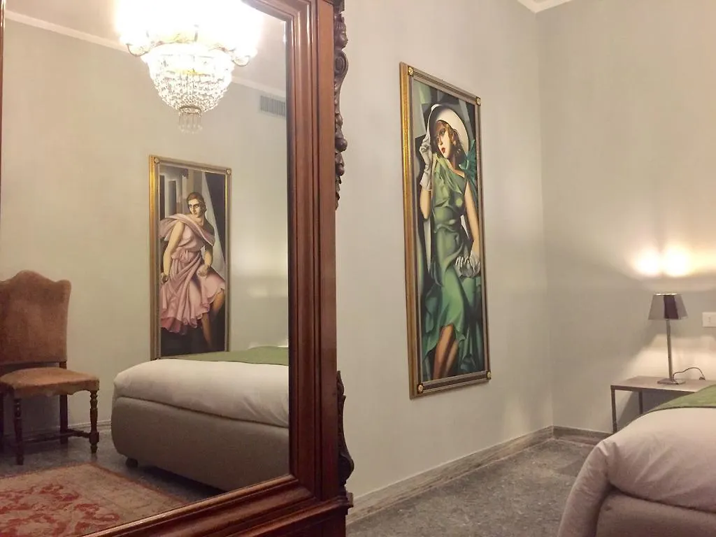 Joseph Apartments Venice Italy