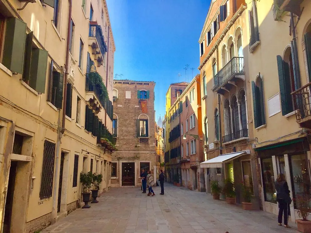Joseph Apartments Venice