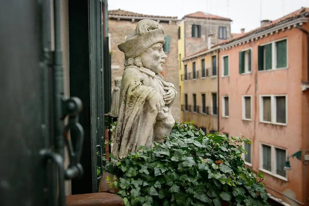 Joseph Apartments Venice