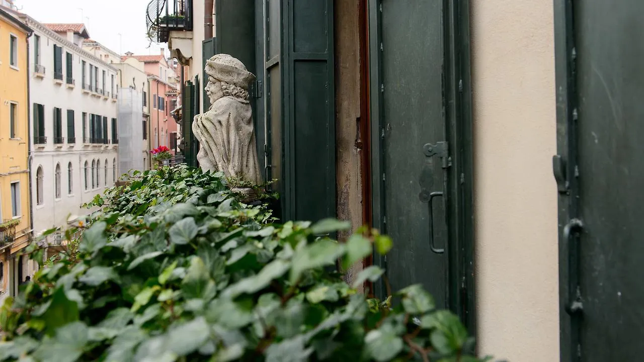 Joseph Apartments Venice 0*,  Italy