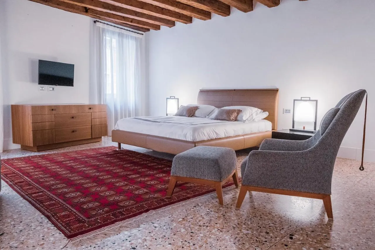 Joseph Apartments Venice