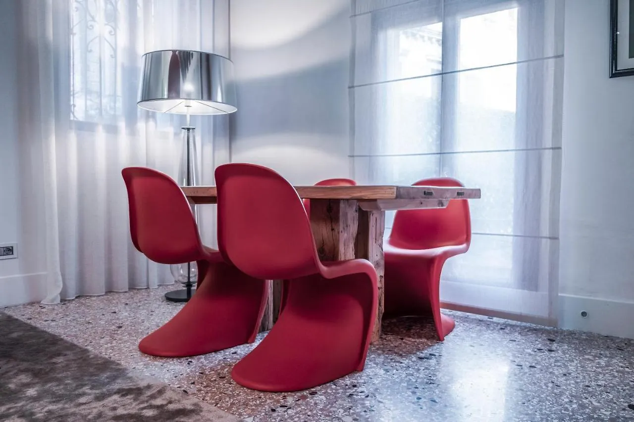 Joseph Apartments Venice Italy