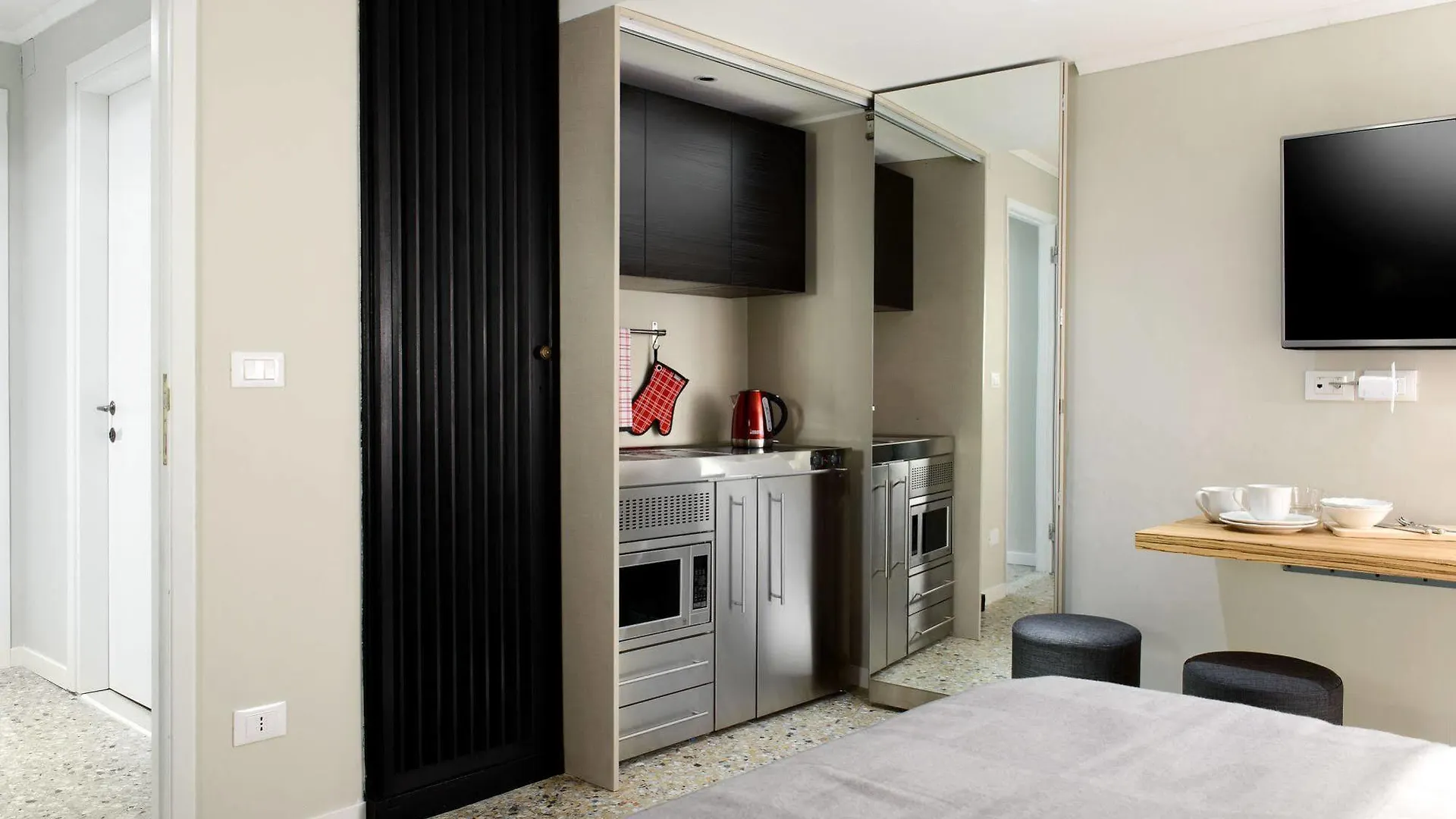 Joseph Apartments Венеция