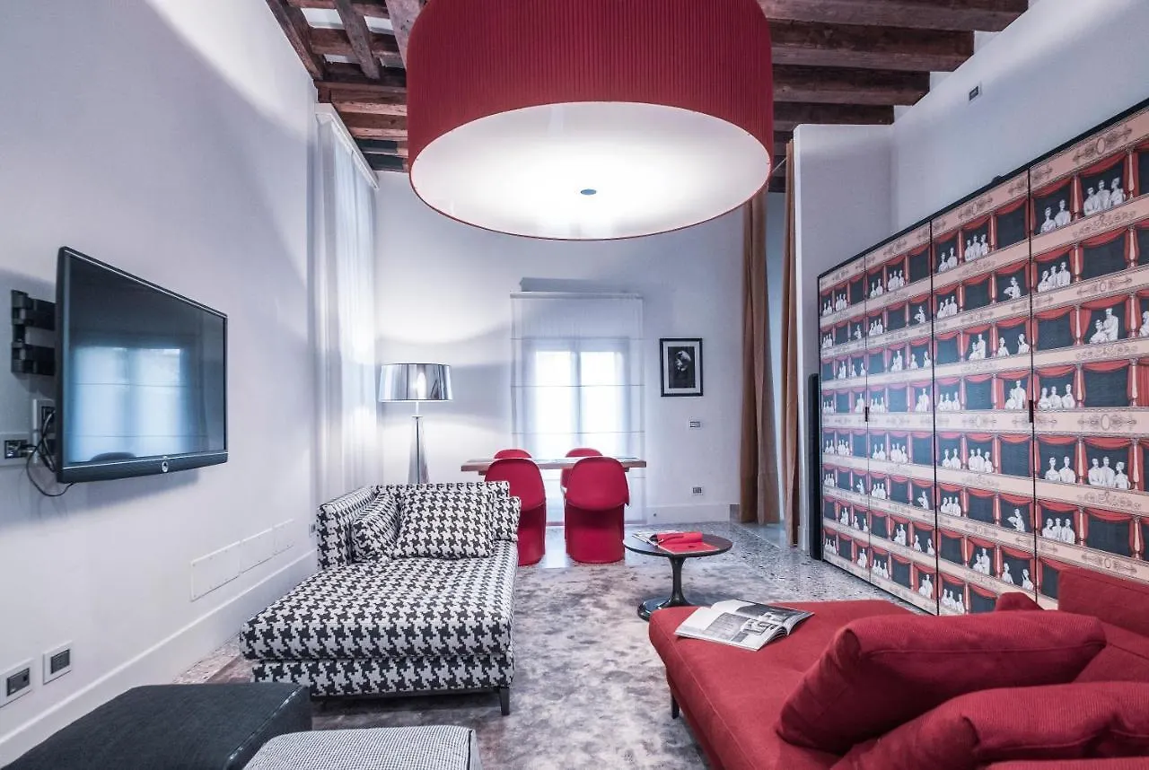 Joseph Apartments Венеция