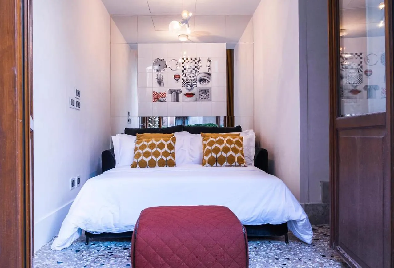 Joseph Apartments Венеция 0*,  Италия